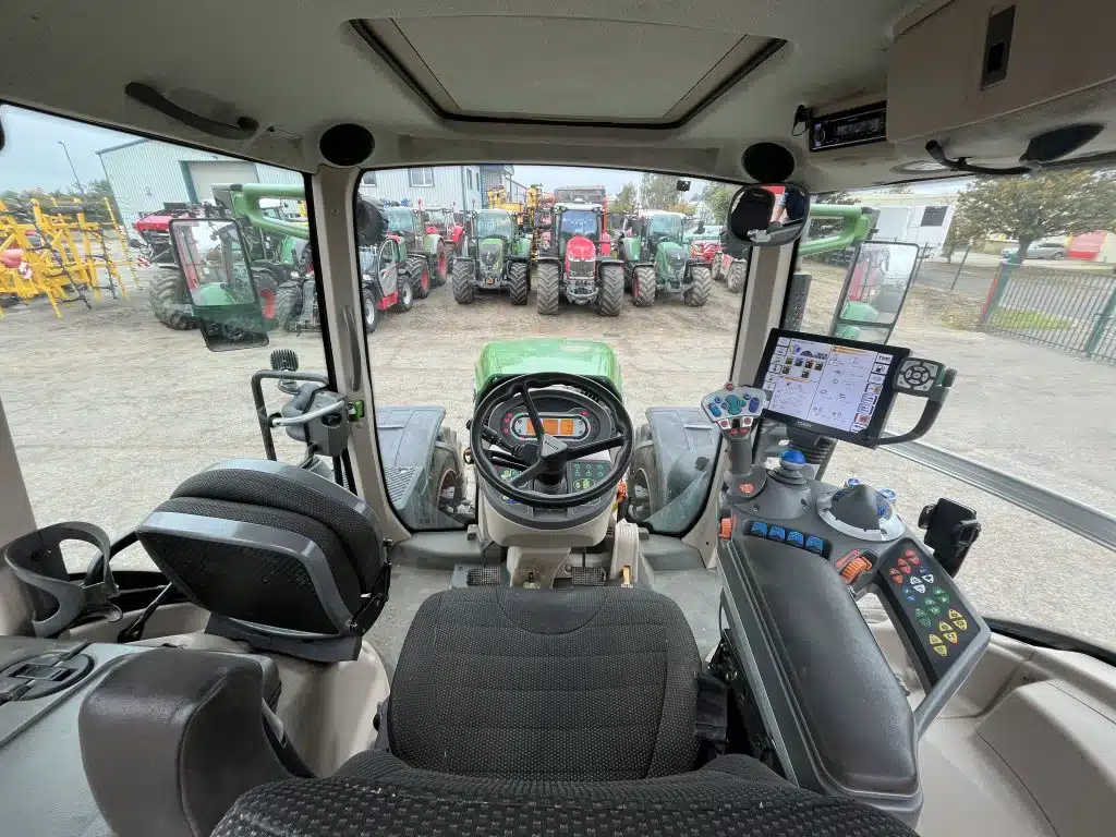 2019 Fendt tractor for sale in Littleport, Cambridgeshire — photo 9
