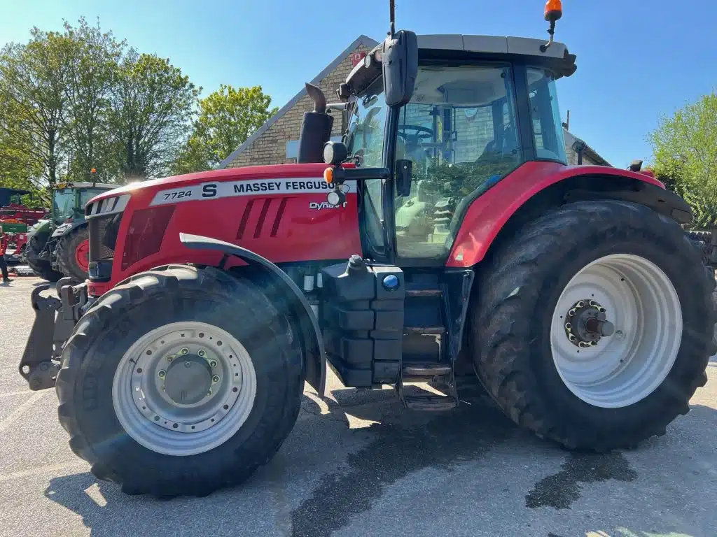 2019 Massey Ferguson tractor for sale in Littleport, Cambridgeshire — photo 4