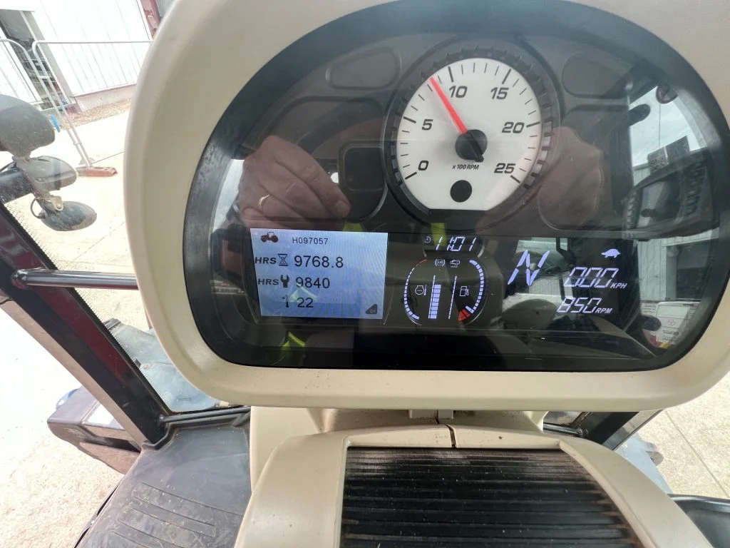 2017 Massey Ferguson tractor for sale in Littleport, Cambridgeshire — photo 9