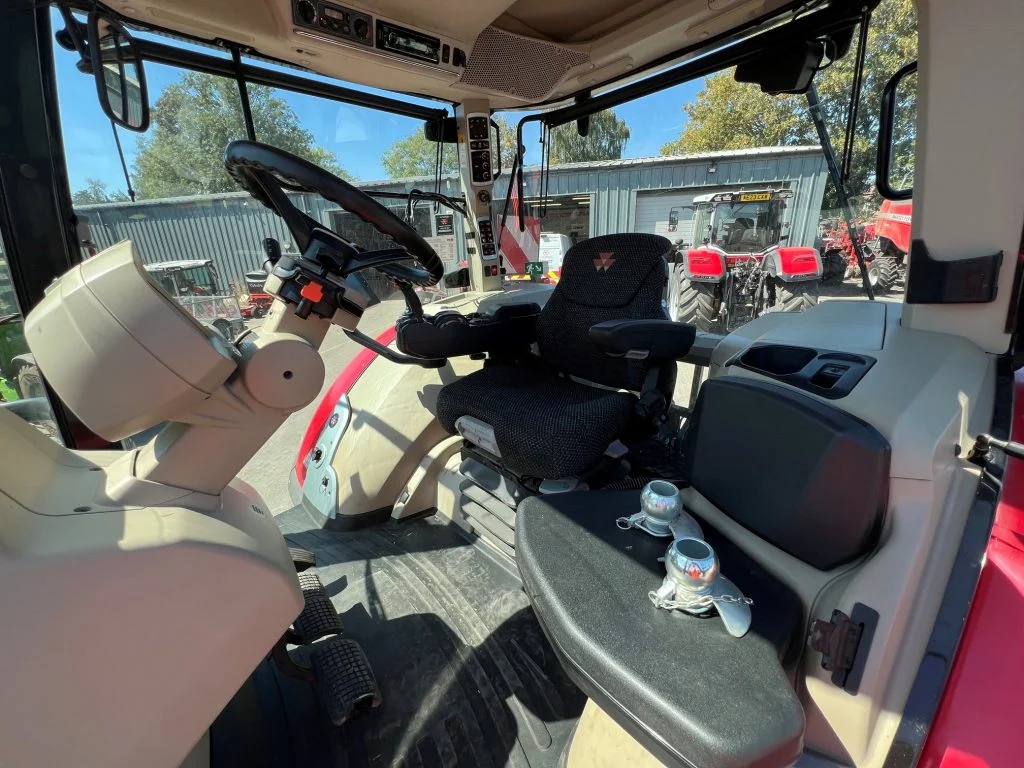 2019 Massey Ferguson tractor for sale in Littleport, Cambridgeshire — photo 10