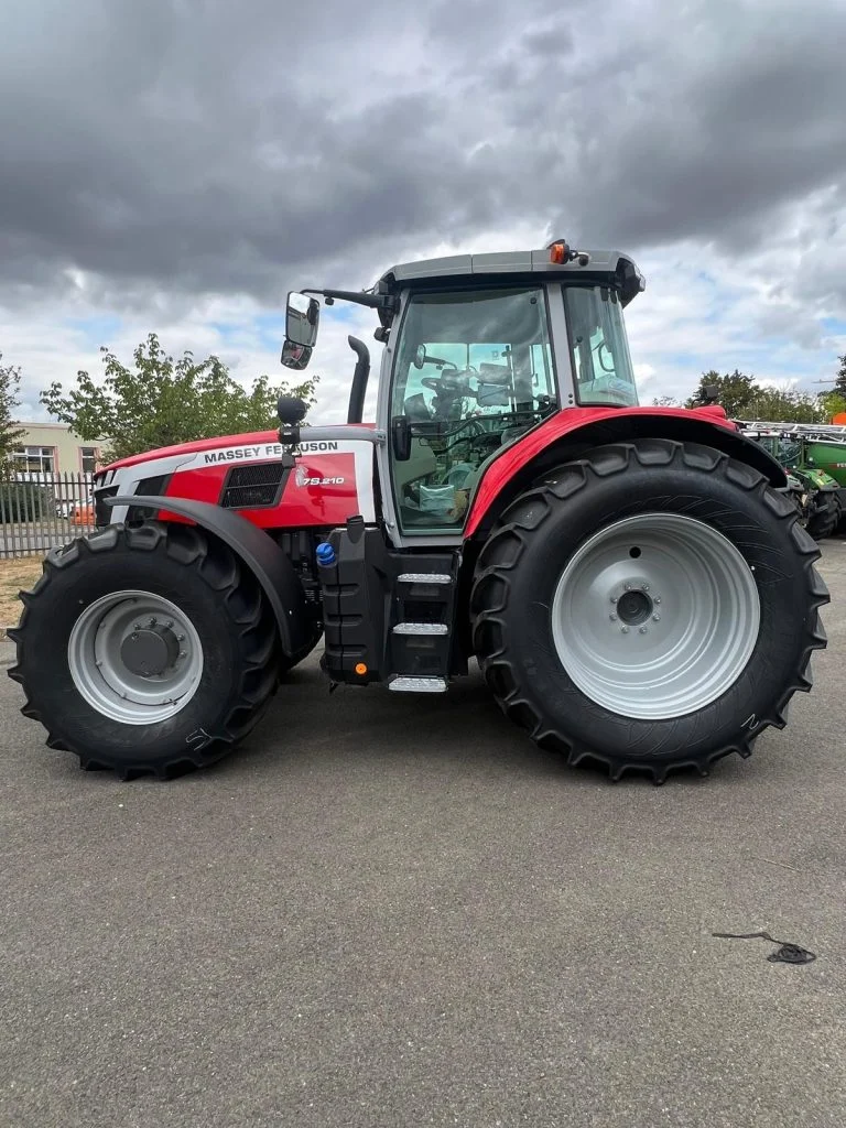2022 Massey Ferguson tractor for sale in Littleport, Cambridgeshire — photo 9