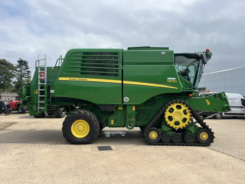 2019 John Deere combine for sale in Littleport, Cambridgeshire — photo 6