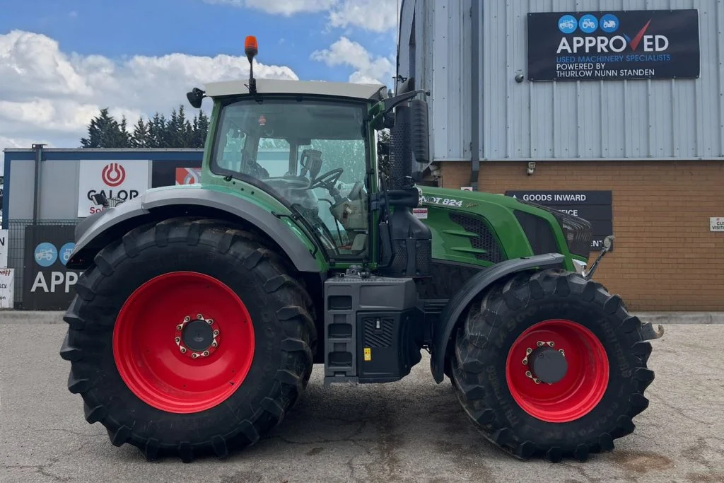 2018 Fendt tractor for sale in Littleport, Cambridgeshire — photo 6