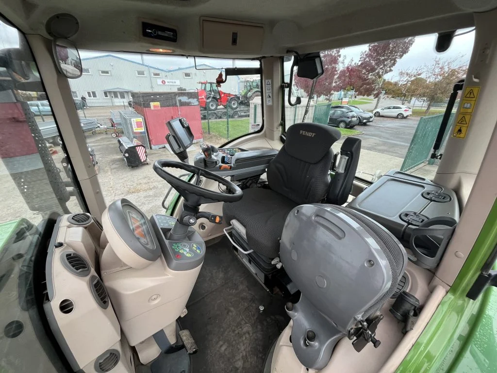 2018 Fendt tractor for sale in Littleport, Cambridgeshire — photo 10