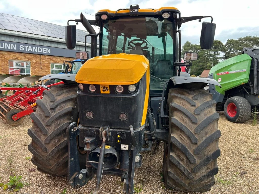 2021 JCB Fastrac 4220 Tractor for sale in Littleport, Cambridgeshire