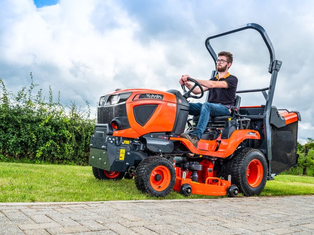 2026 Kubota mower for sale in Littleport, Cambridgeshire — photo 3