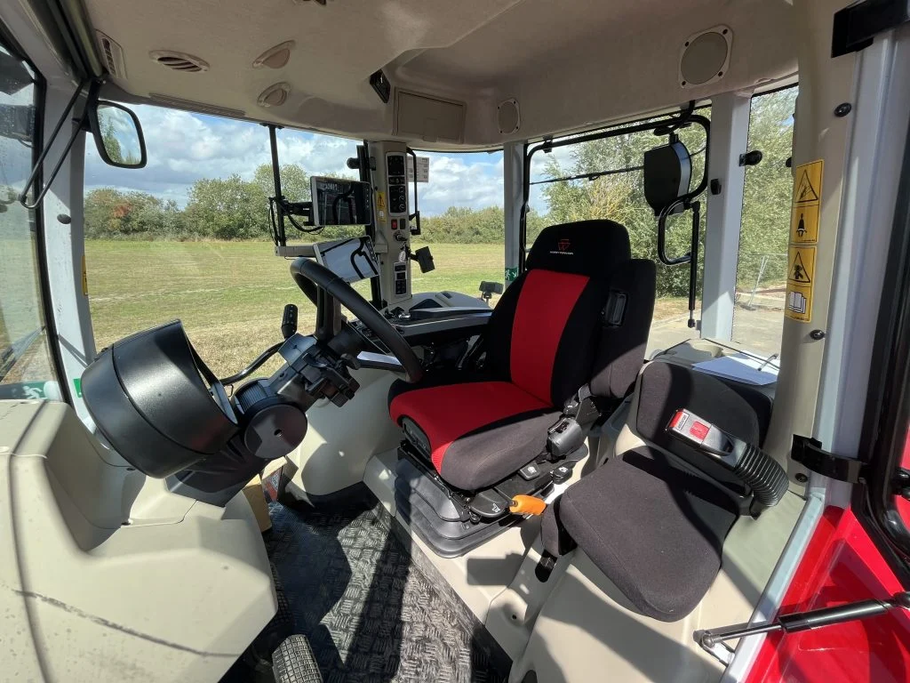 2025 Massey Ferguson tractor for sale in Littleport, Cambridgeshire — photo 9