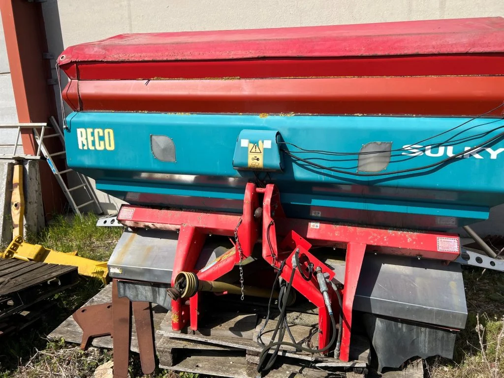 Sulky sprayer for sale in Littleport, Cambridgeshire — photo 4