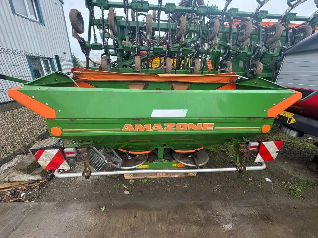 Amazone ZA-M1200 Fertiliser Spreader for sale in Littleport, Cambridgeshire