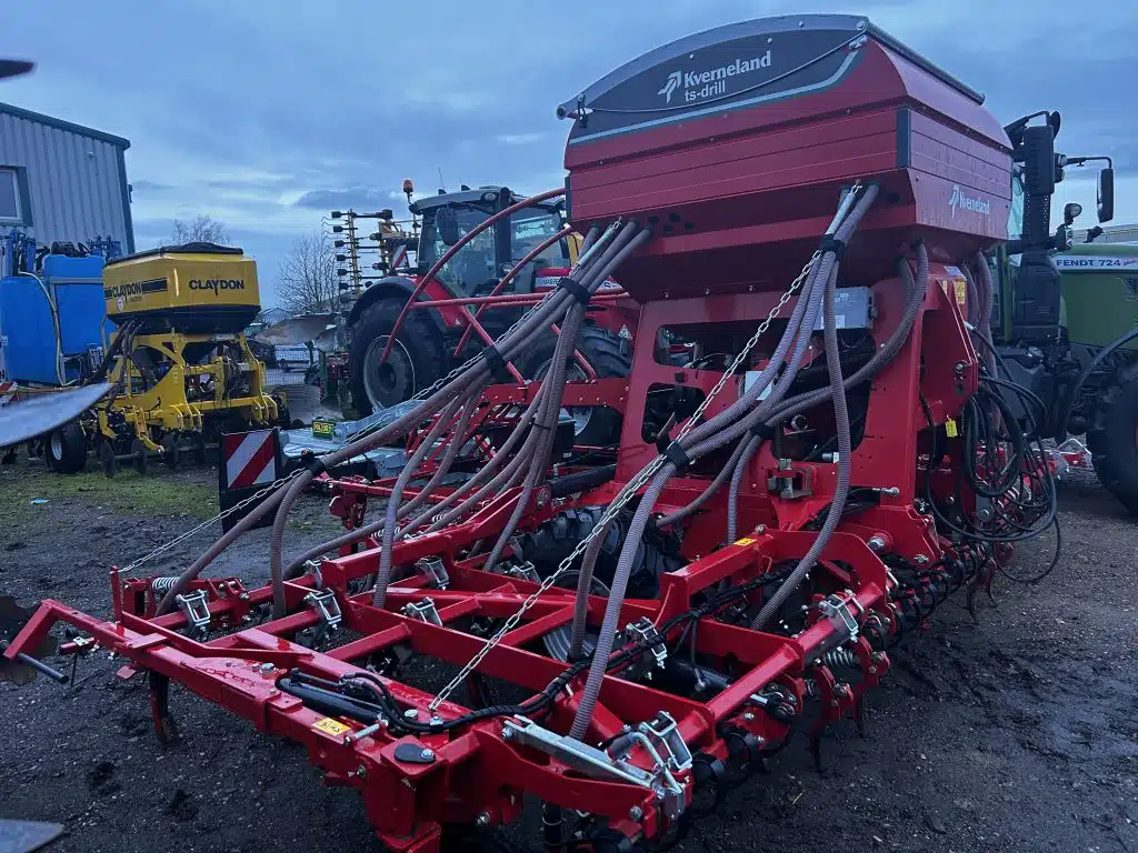 2022 Kverneland seed drill for sale in Littleport, Cambridgeshire — photo 2