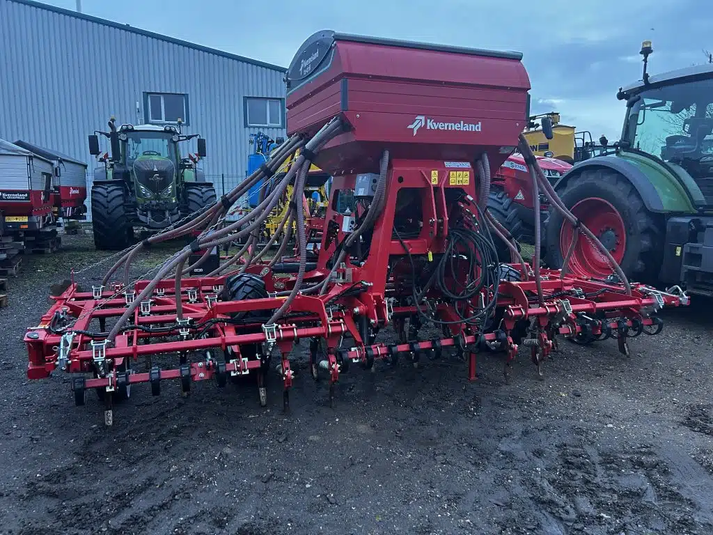 2022 Kverneland seed drill for sale in Littleport, Cambridgeshire — photo 3
