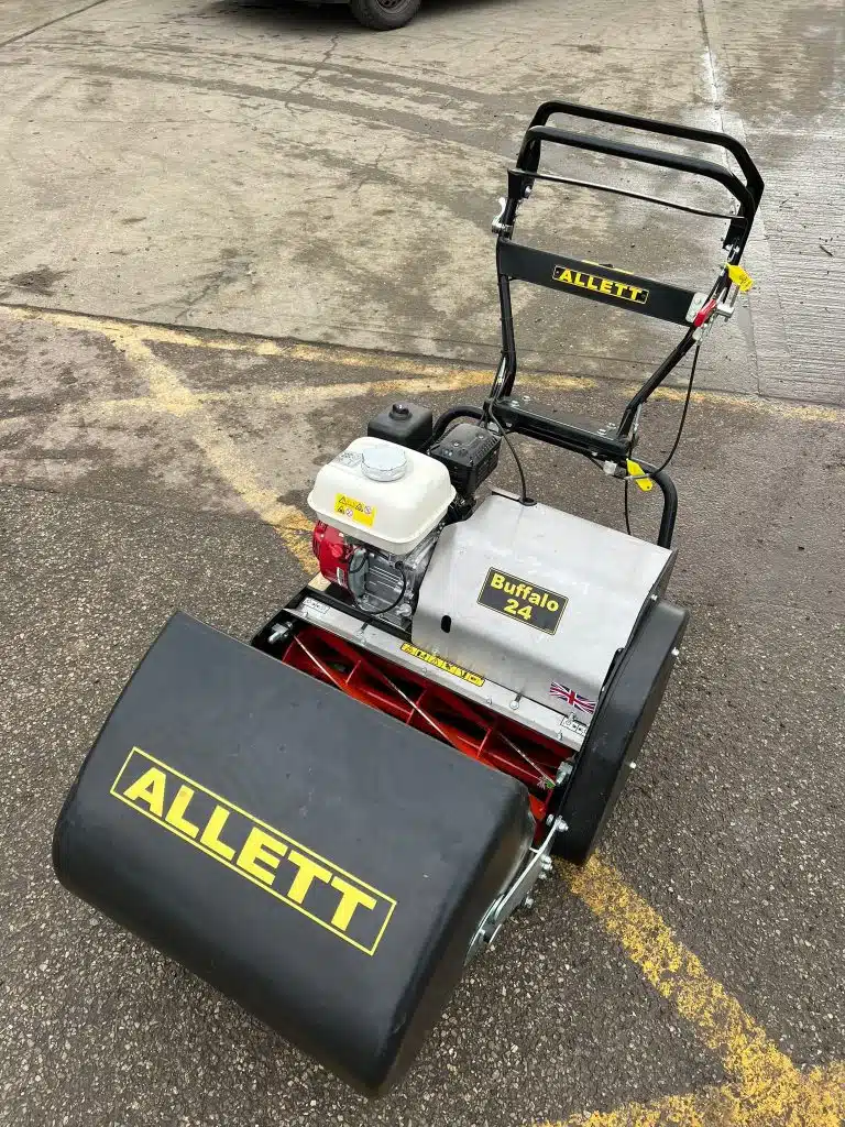 2023 Allett mower for sale in Littleport, Cambridgeshire — photo 4