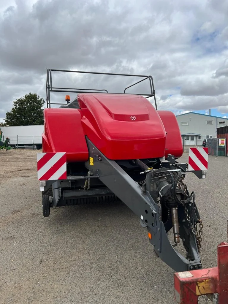 2021 Massey Ferguson combine for sale in Littleport, Cambridgeshire — photo 2
