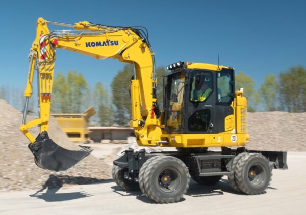 Komatsu excavator for sale in Tolvaddon, Camborne, Cornwall