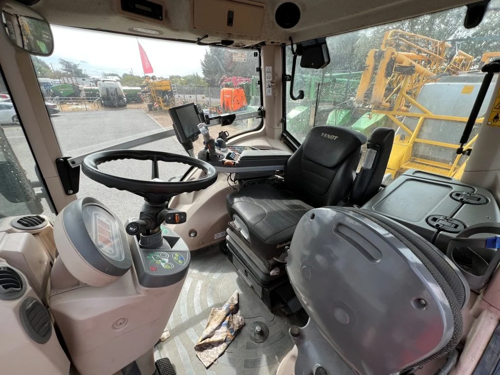 2019 Fendt tractor for sale in Littleport, Cambridgeshire — photo 9