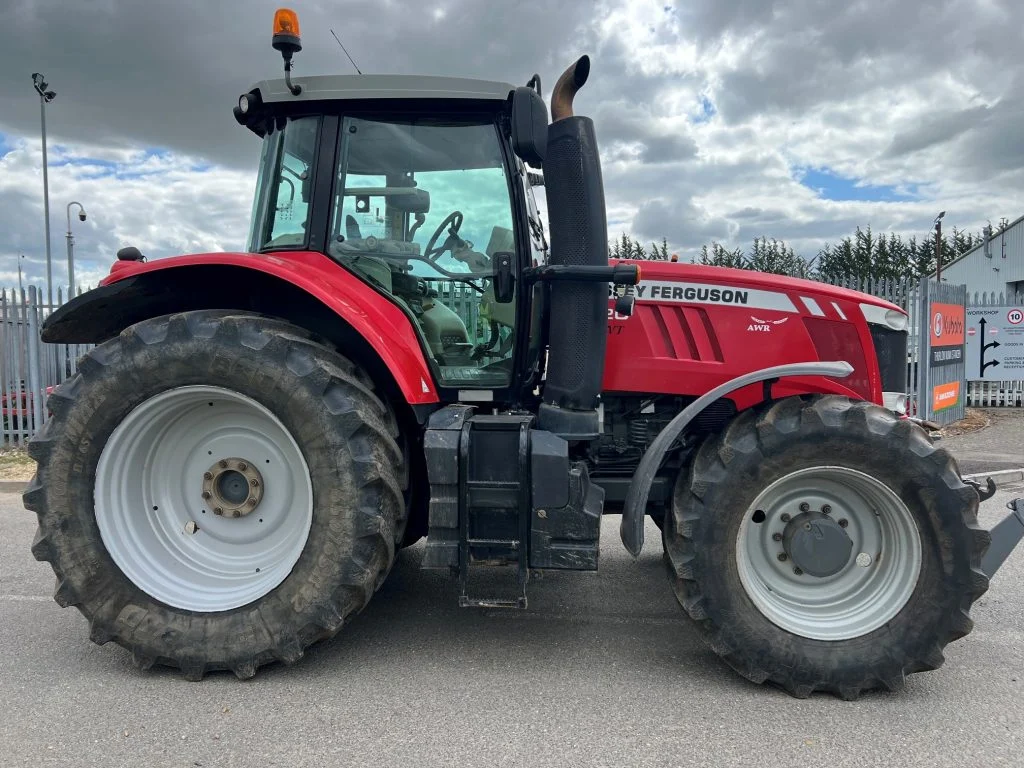 2017 Massey Ferguson tractor for sale in Littleport, Cambridgeshire — photo 5