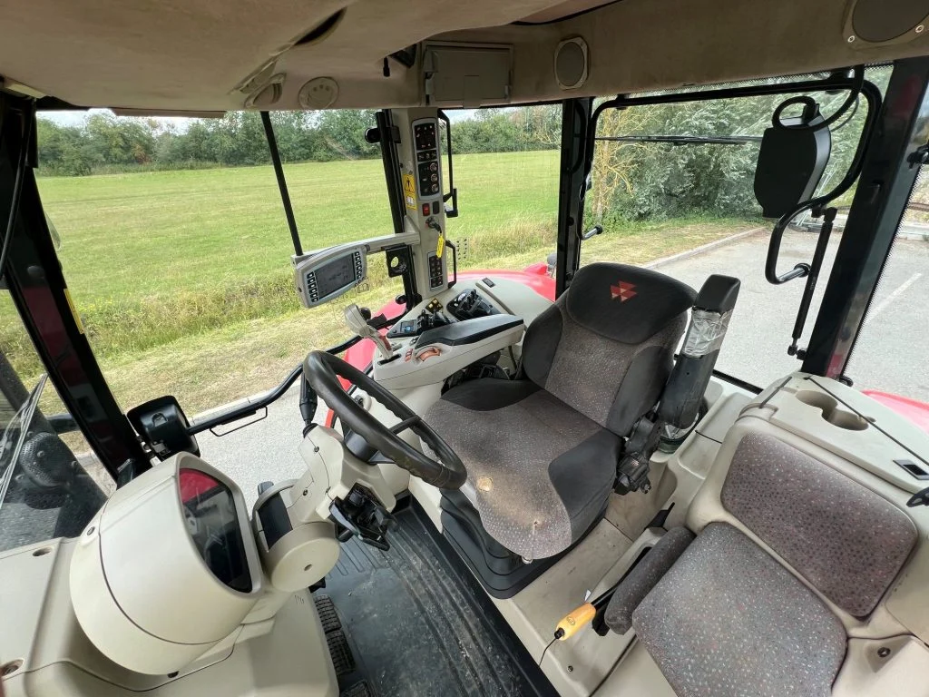 2017 Massey Ferguson tractor for sale in Littleport, Cambridgeshire — photo 9
