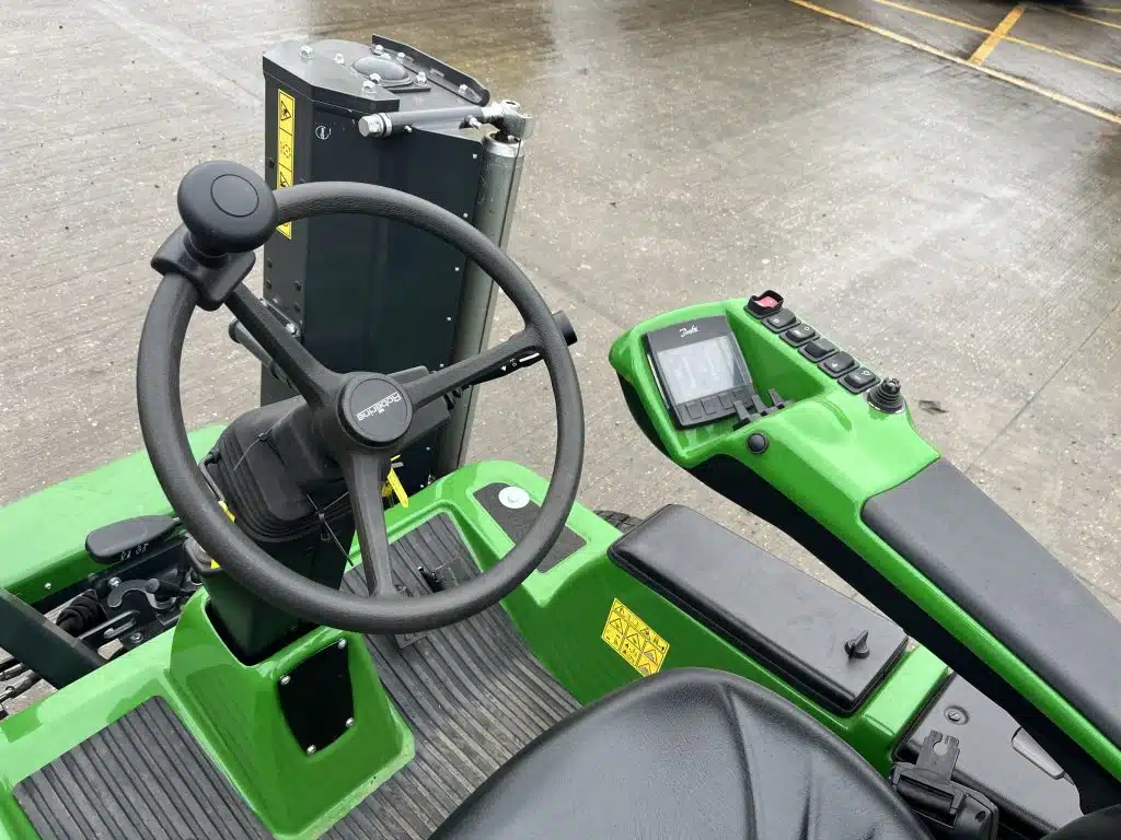 2023 mower for sale in Littleport, Cambridgeshire — photo 10