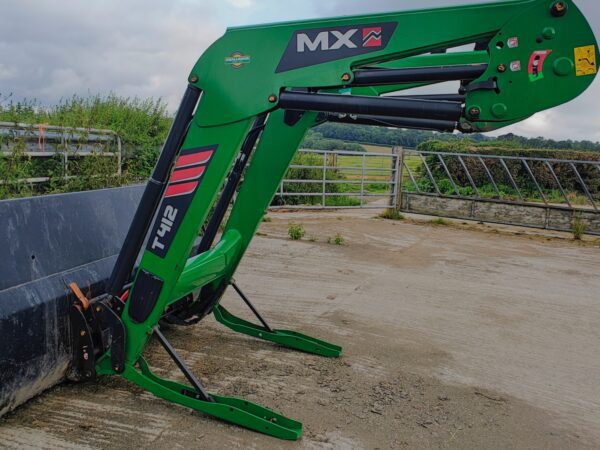 Fendt loader for sale in Tolvaddon, Camborne, Cornwall