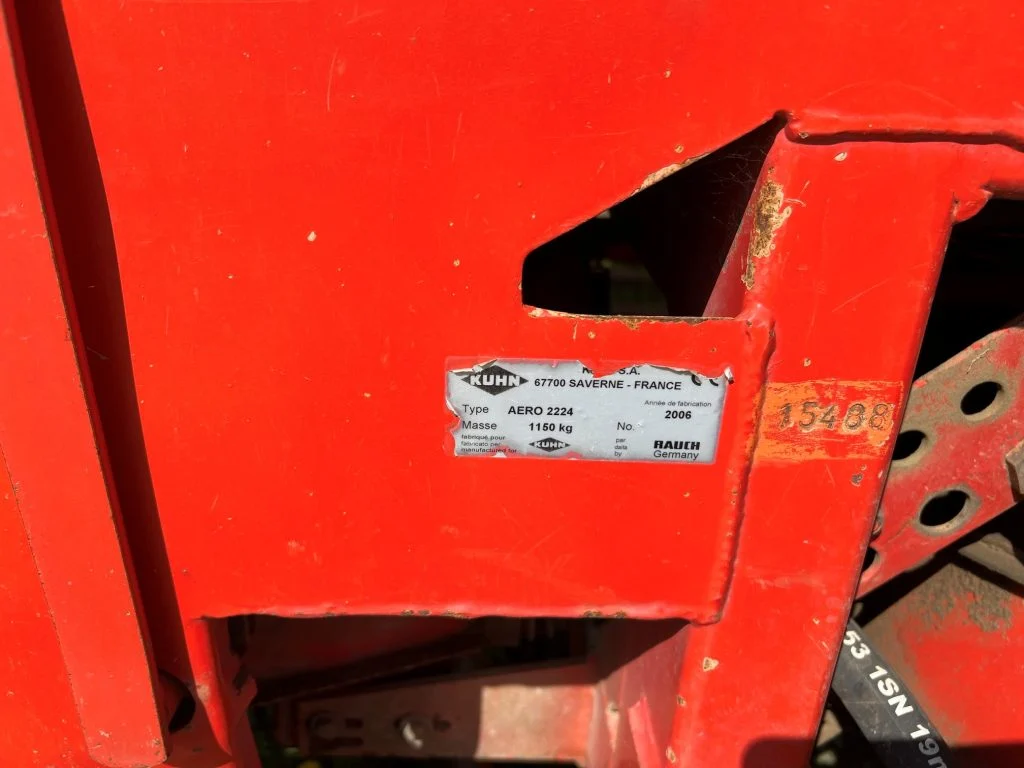 2006 Kuhn sprayer for sale in Littleport, Cambridgeshire — photo 2