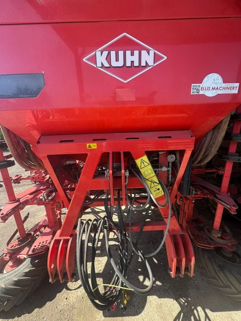 2011 Kuhn seed drill for sale in Littleport, Cambridgeshire — photo 6