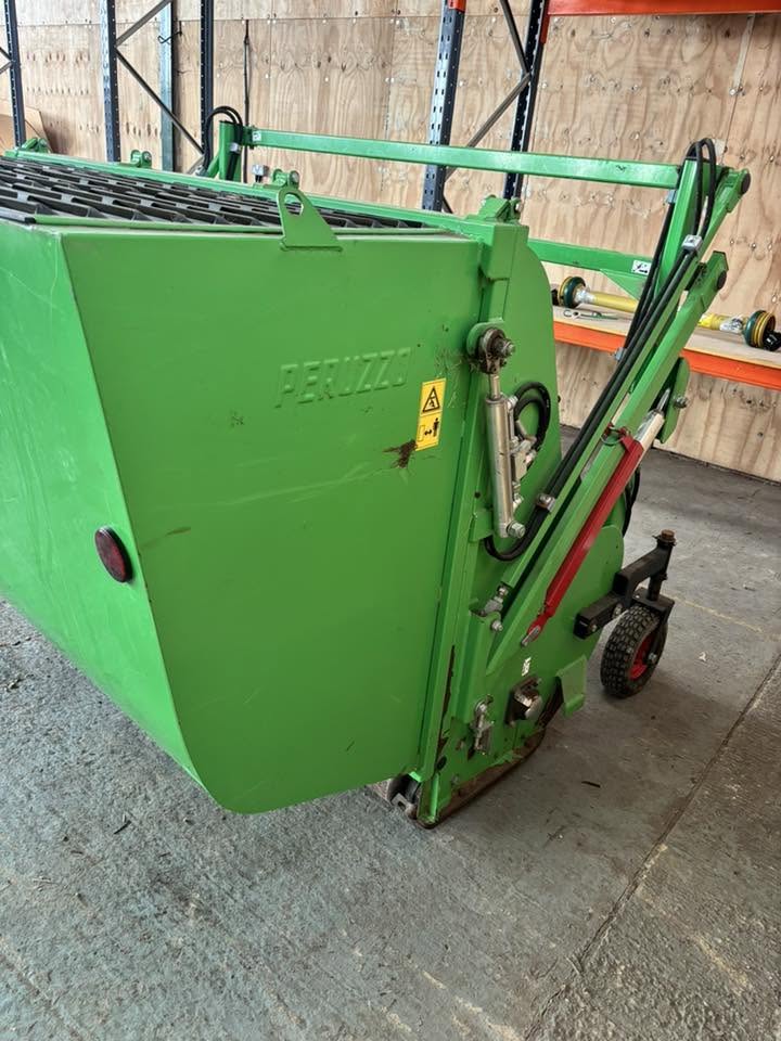 Ryetec 1800 CHE tractor for sale in Thetford, Norfolk — photo 4