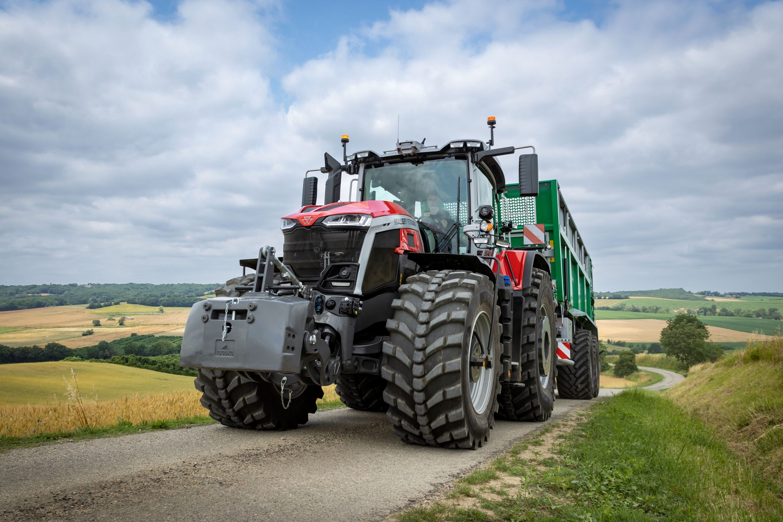 2026 Massey Ferguson 9S.425 Dyna-VT Tractor for sale in Littleport, Cambridgeshire