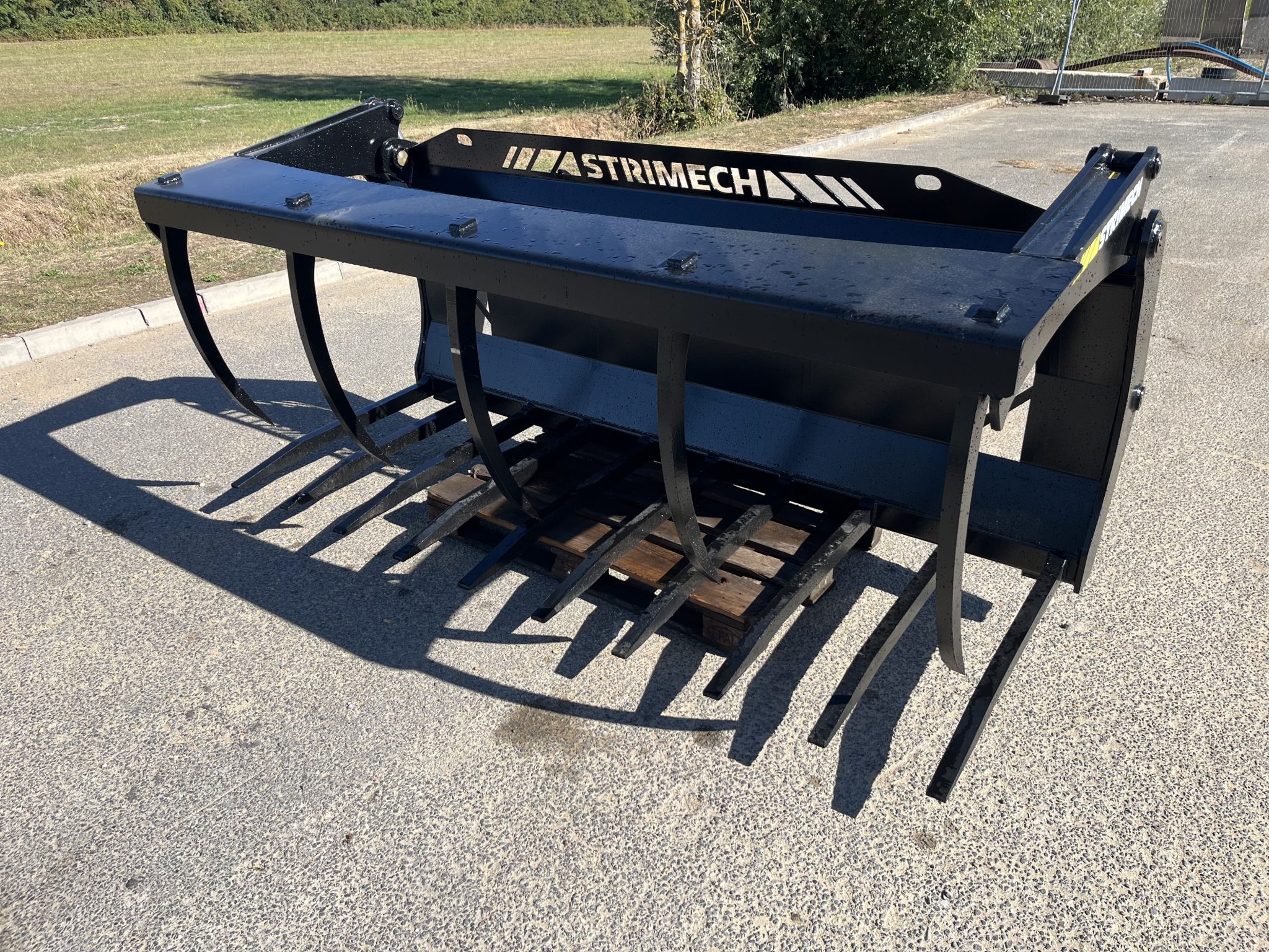 2020 Manitou telehandler for sale in Littleport, Cambridgeshire — photo 8